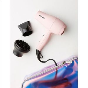 Eva nyc on the go blow dryer